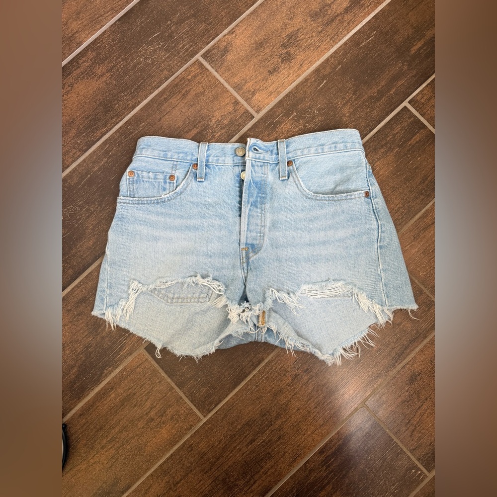 Levi's 501 High-Waisted Jean Shorts in Luxor Heat